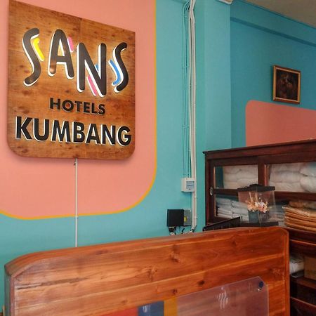 Sans Hotel Kumbang Yogyakarta By Reddoorz Eksteriør bilde