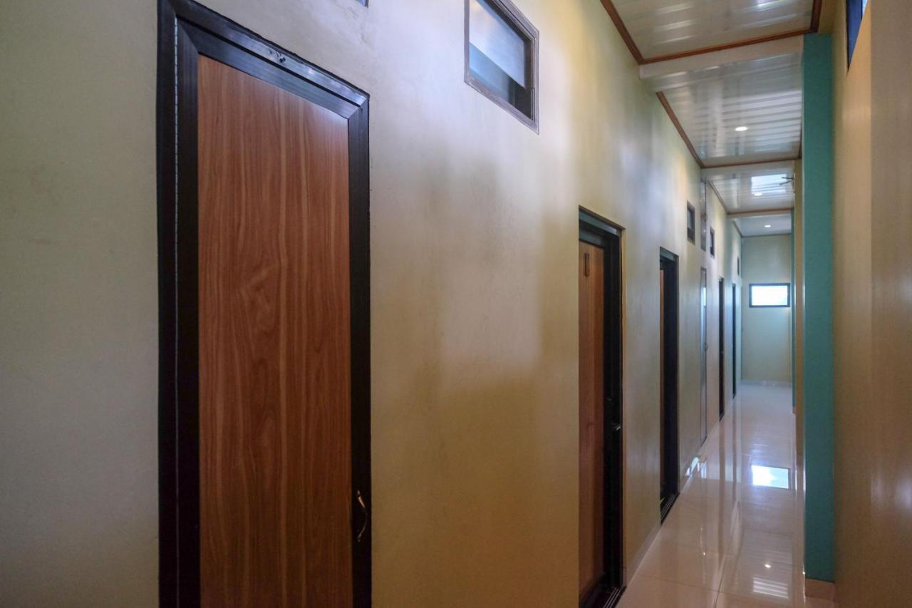 Sans Hotel Kumbang Yogyakarta By Reddoorz Eksteriør bilde