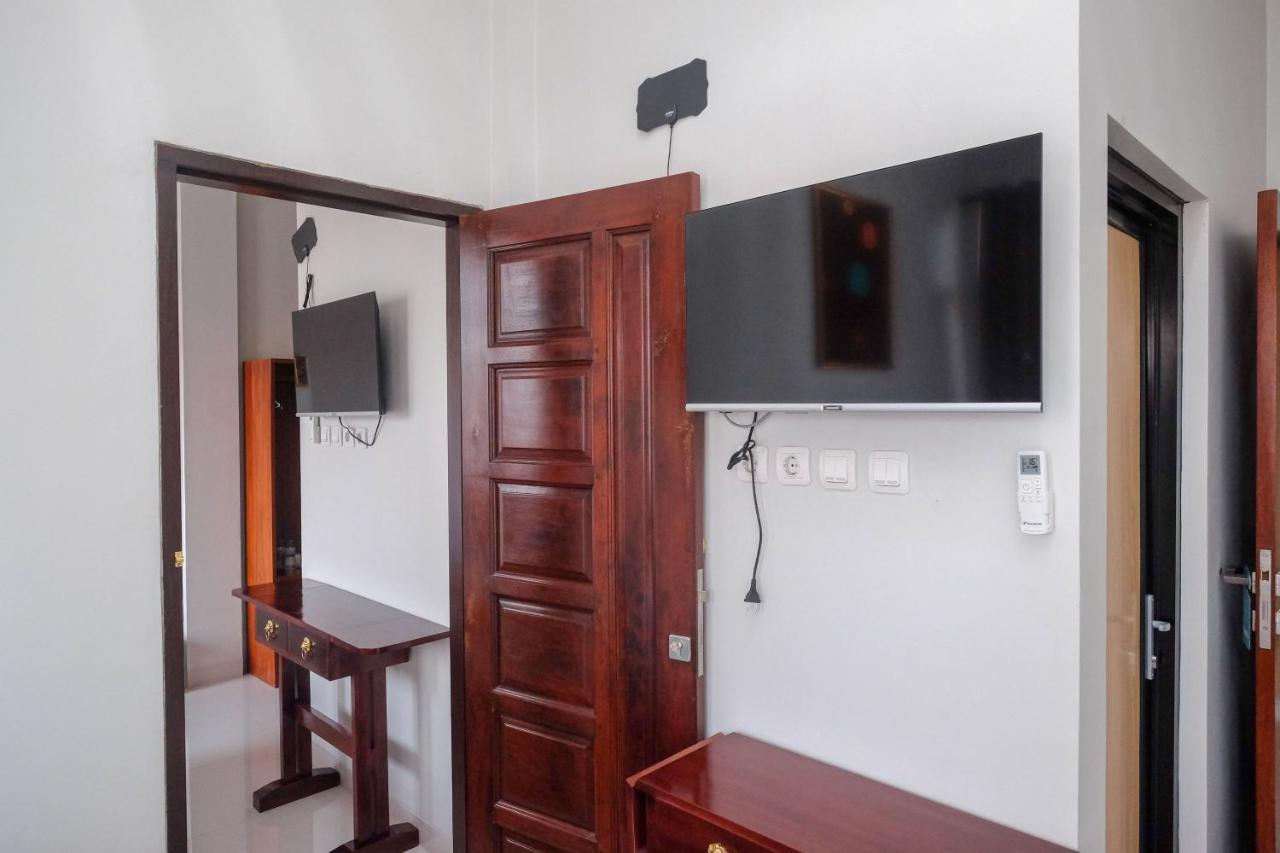 Sans Hotel Kumbang Yogyakarta By Reddoorz Eksteriør bilde