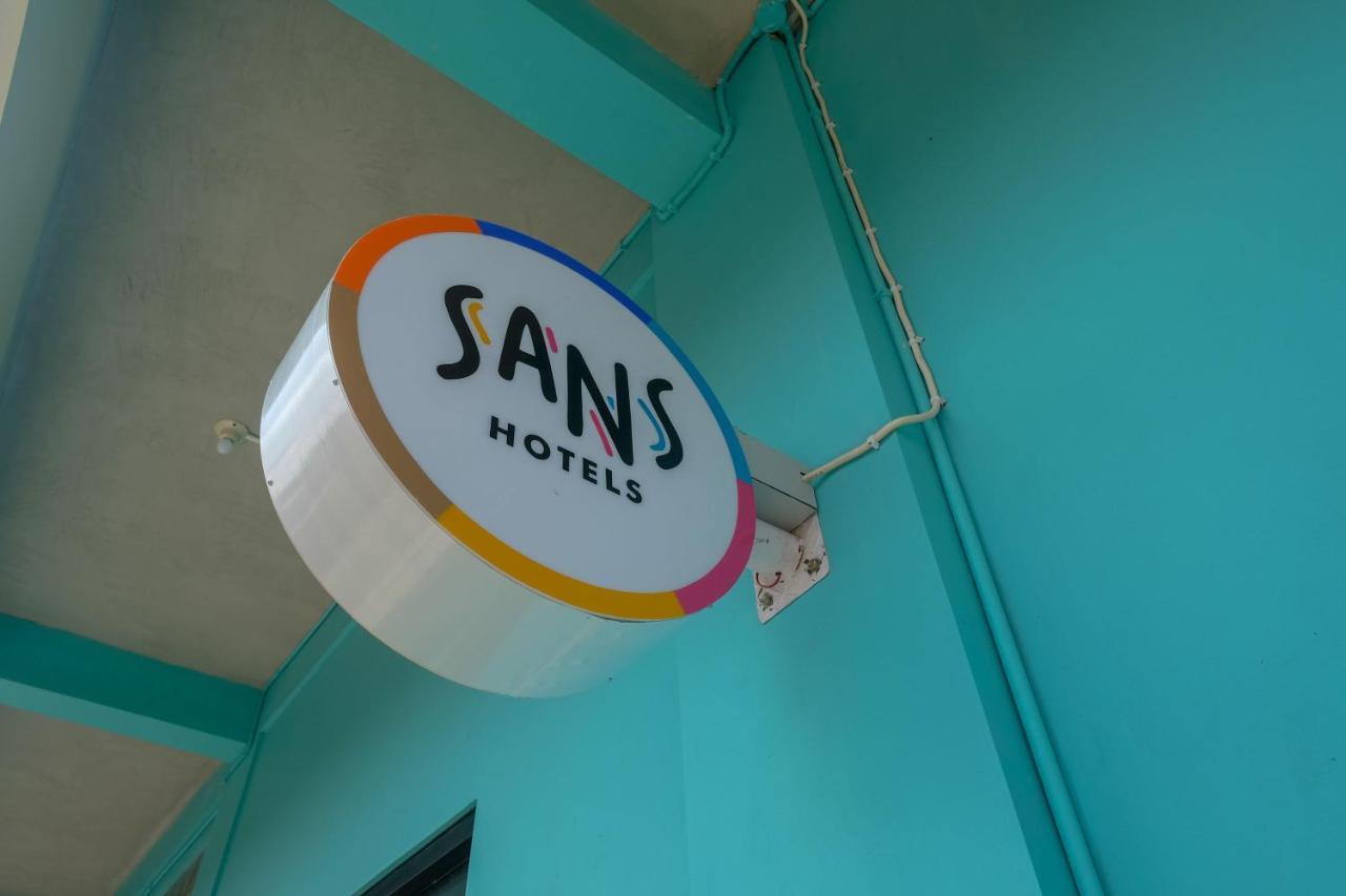 Sans Hotel Kumbang Yogyakarta By Reddoorz Eksteriør bilde