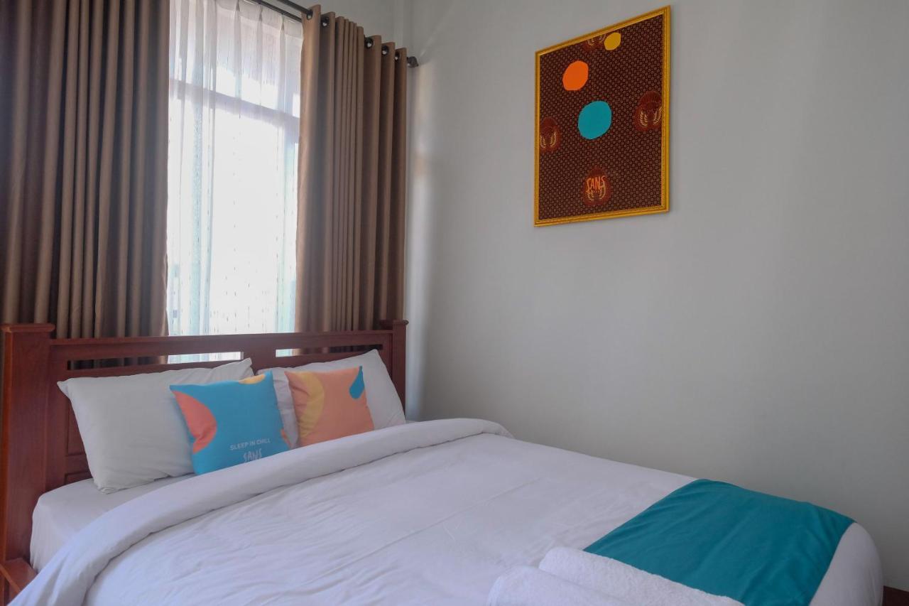 Sans Hotel Kumbang Yogyakarta By Reddoorz Eksteriør bilde