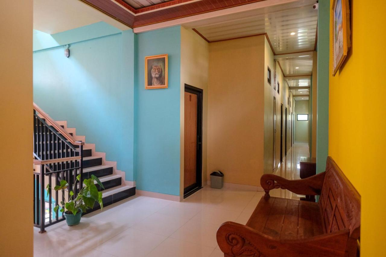 Sans Hotel Kumbang Yogyakarta By Reddoorz Eksteriør bilde